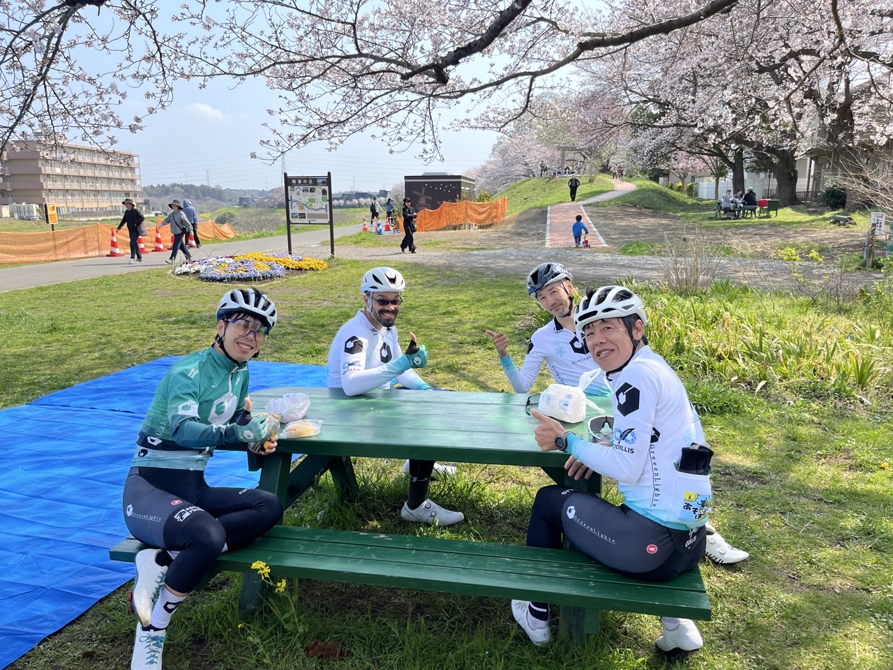 19BE77A4-5C9E-43F3-9CE4-DB8F3158768C